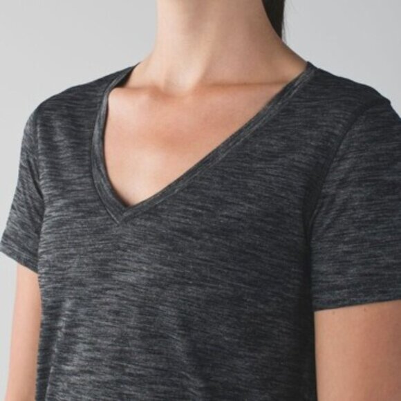 Lululemon What the Sport V-Neck Tee Shirt T-Shirt Heathered Black Sz Medium? EUC - Picture 8 of 10